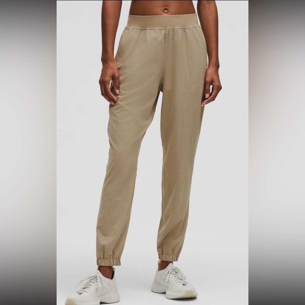NWT LULULEMON Adapted State Perforated HR Jogger